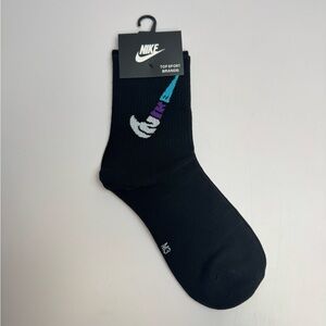 Nike Crew Socks Mens Womens 6.5-9 Black Swoosh Athletic Basketball Outdoor New